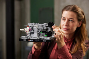 LEGO® Star Wars™ - Diorama Zbor cu Puțul Steaua Morții™ 75329, 665 de piese