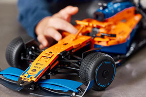 LEGO® Technic - Mașină de curse McLaren de Formula 1 42141, 1432 de piese