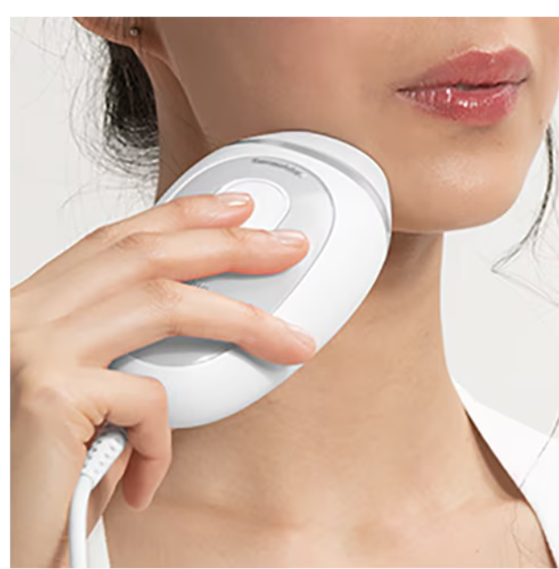 Fotoepilator Braun IPL Silk expert Mini PL1124 IPL, SensoAdapt, 300.000 de impulsuri, 3 niveluri de intensitate, Corp și față, aparat de ras Venus, geantă de călătorie, alb/gri