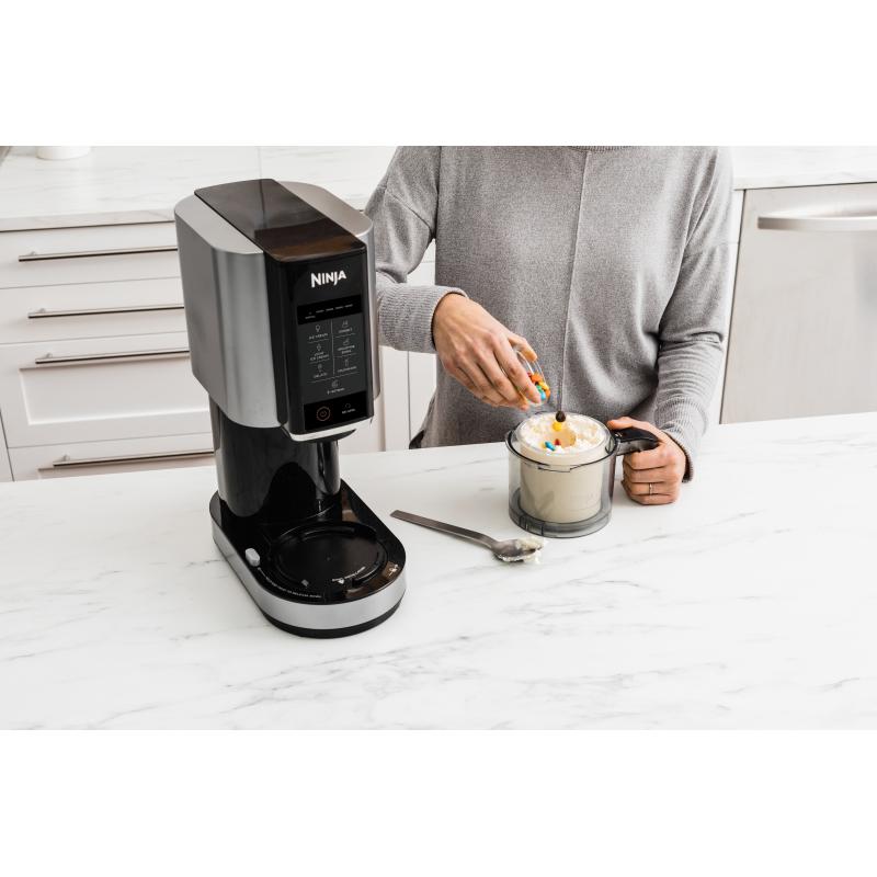 Aparat de înghețată NINJA NC300EU, Înghețată, Gelato, Milkshake, Sorbet, Smoothie, 7 programe, Negru/Argintiu