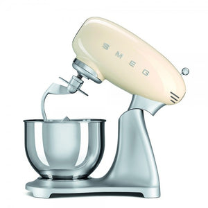 Mixer cu bol Smeg SMF02CREU, 800W, 4,8 l, Cremă/Argintiu