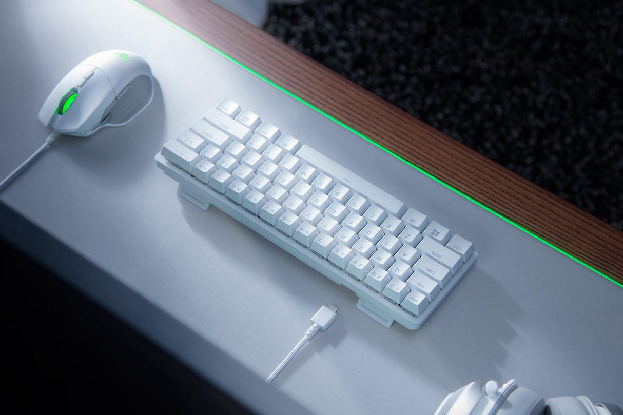 Tastatură de gaming Razer Huntsman Mini, switch-uri optice mov, albe